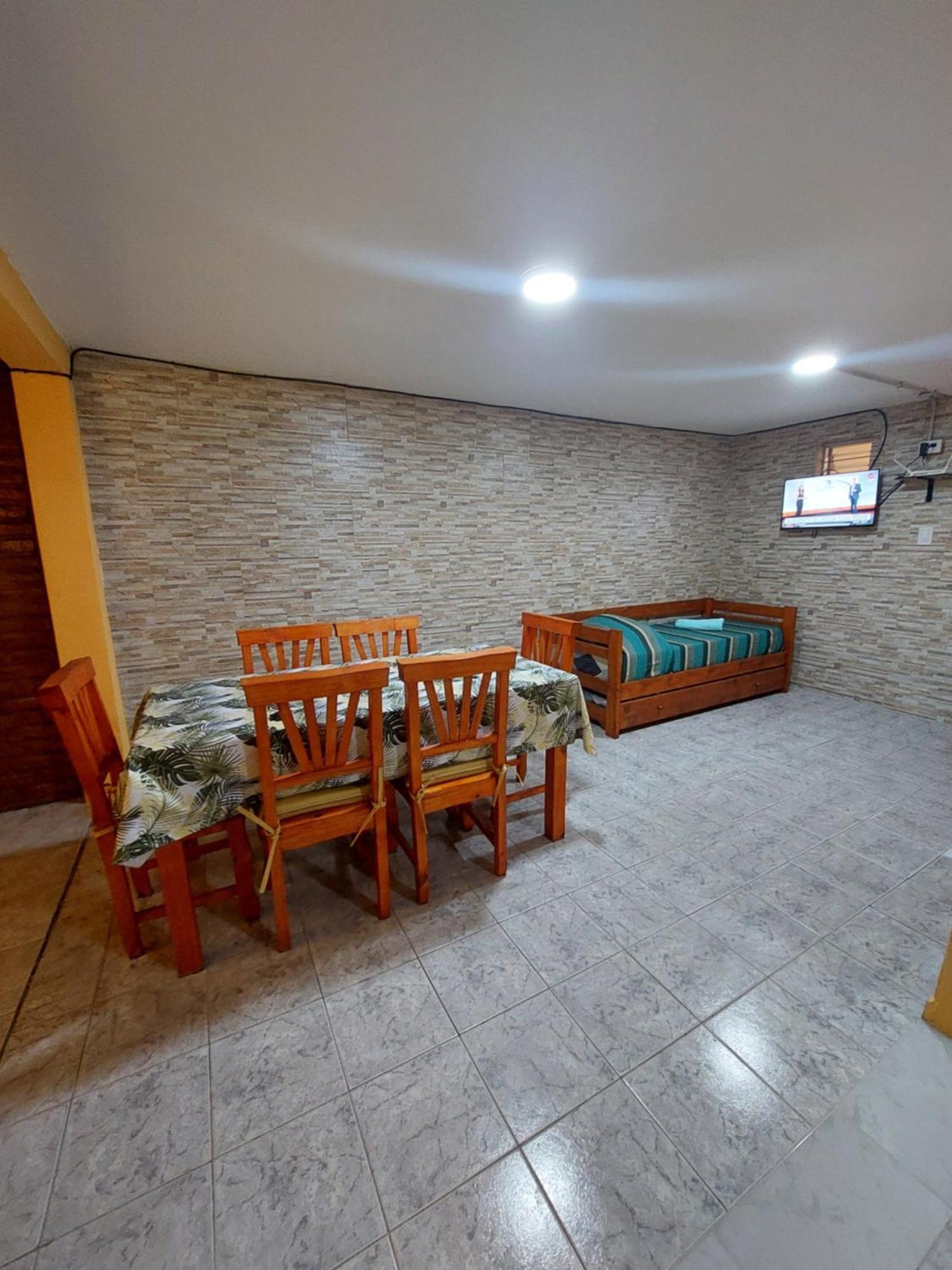 Departamentos la Familia NONO Apartment Ruang foto
